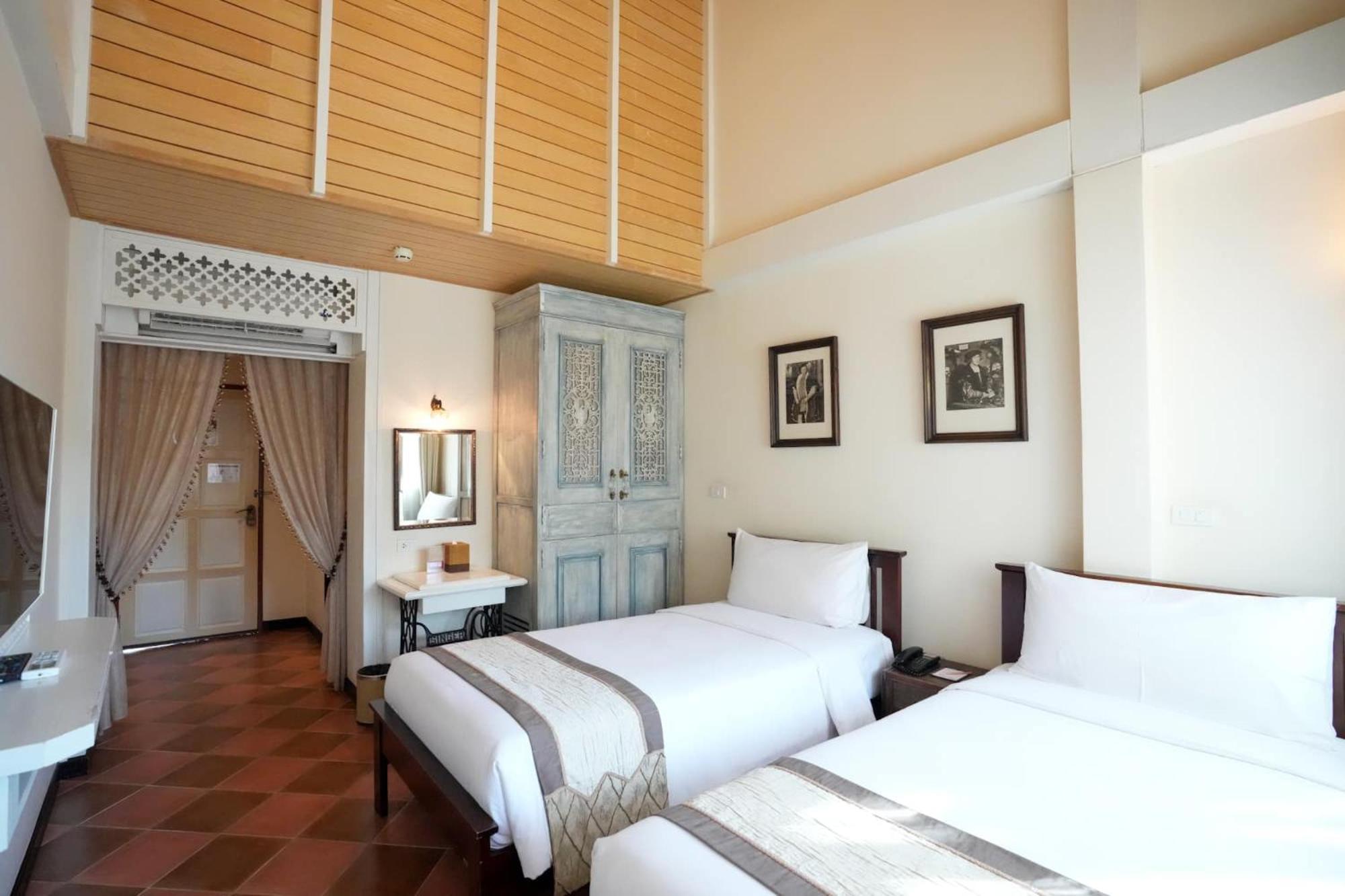 Chuchaiburi Sri Amphawa Exteriör bild