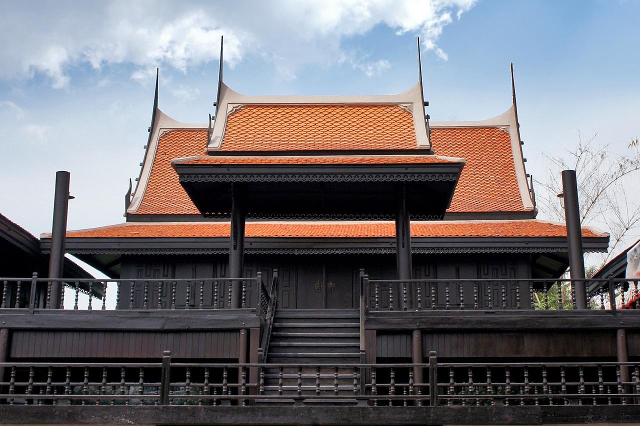 Chuchaiburi Sri Amphawa Exteriör bild
