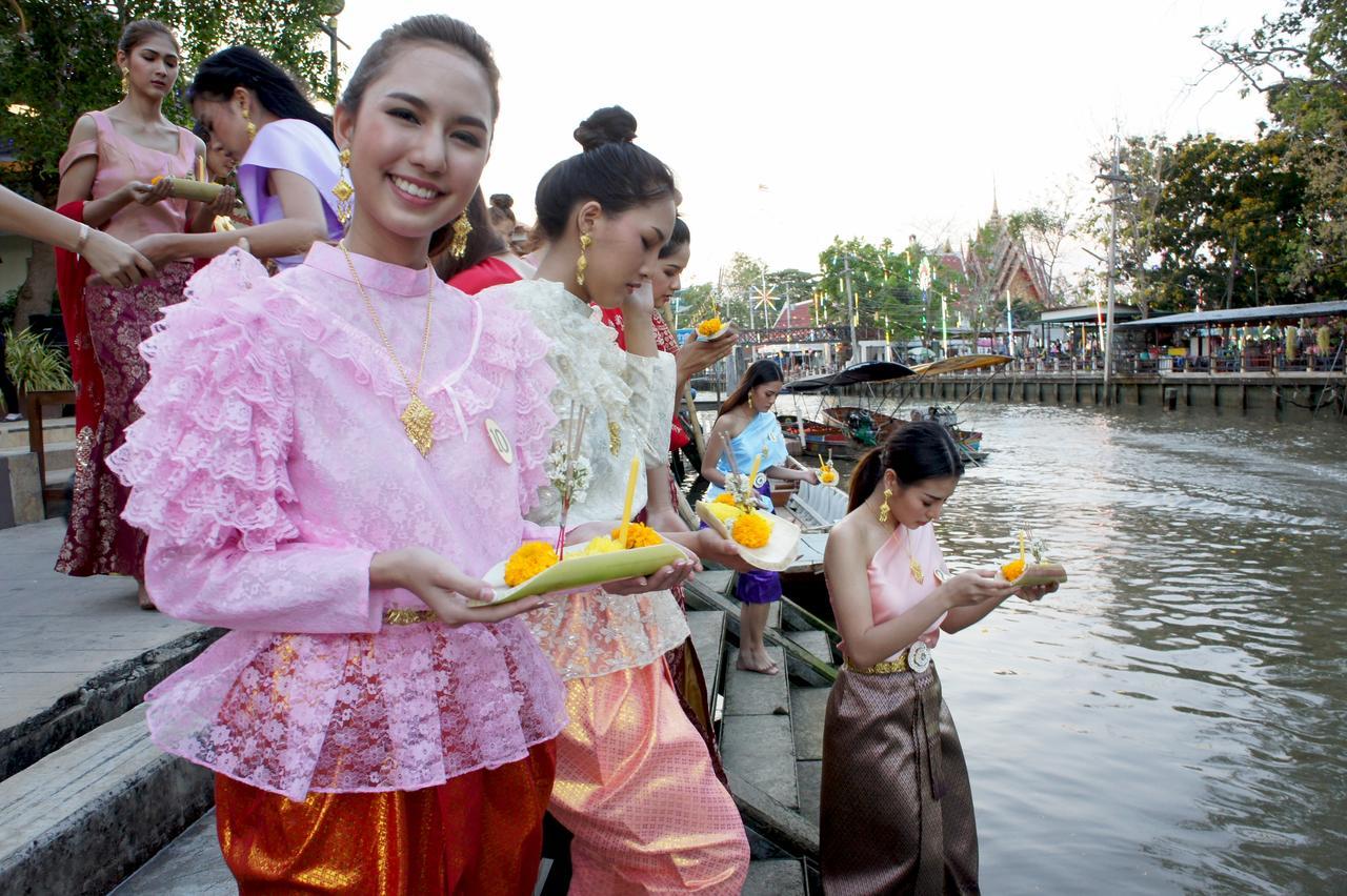 Chuchaiburi Sri Amphawa Exteriör bild