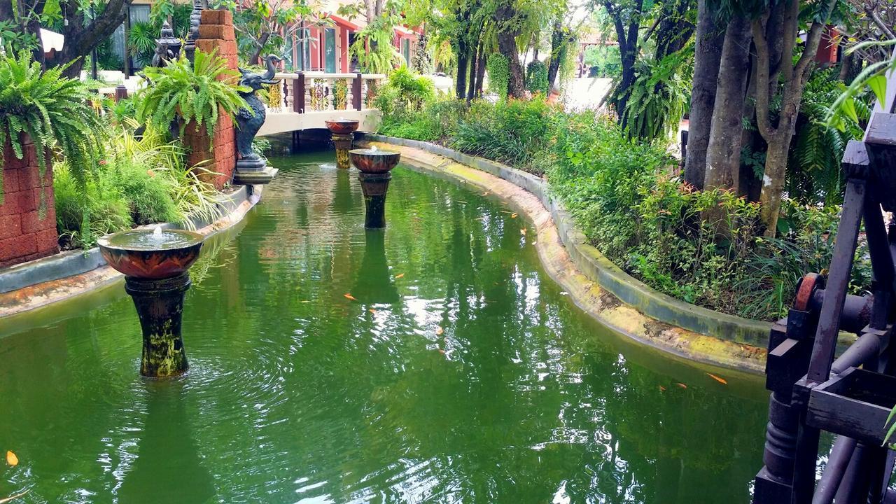 Chuchaiburi Sri Amphawa Exteriör bild