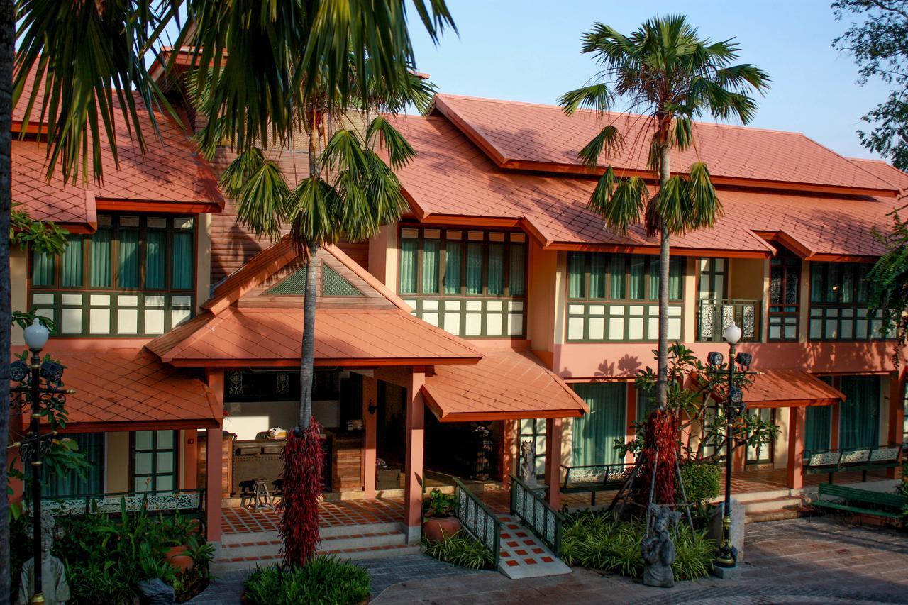 Chuchaiburi Sri Amphawa Exteriör bild
